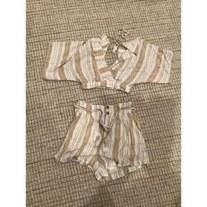 L SPACE Stripe outfit set with Corina Crop top (s) & Vickie High Waist shorts L